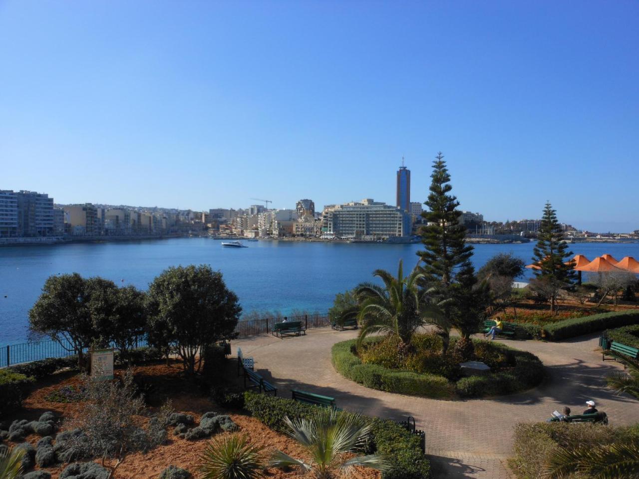 Marvellous Seafront Apartment 슬리에마 외부 사진